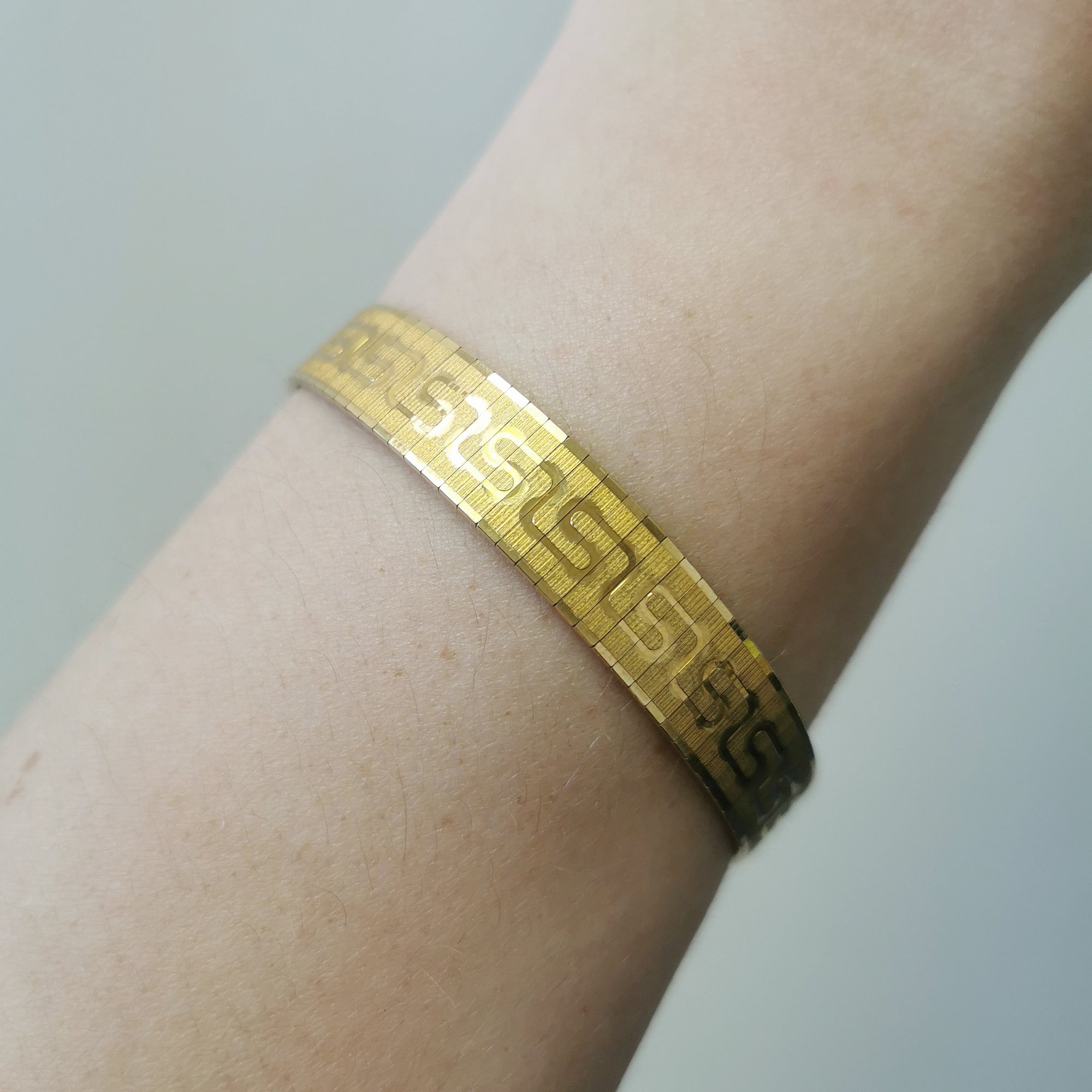 'Birks' 18k Yellow Gold Bracelet | 7.5
