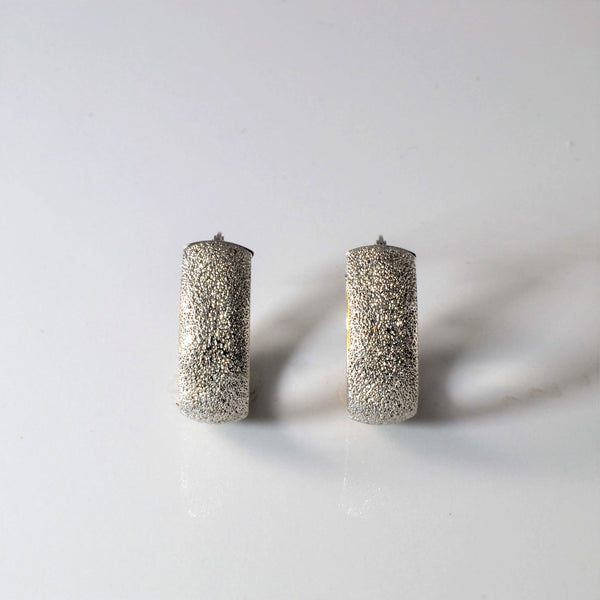 Sparkel Textured Huggie Earrings |