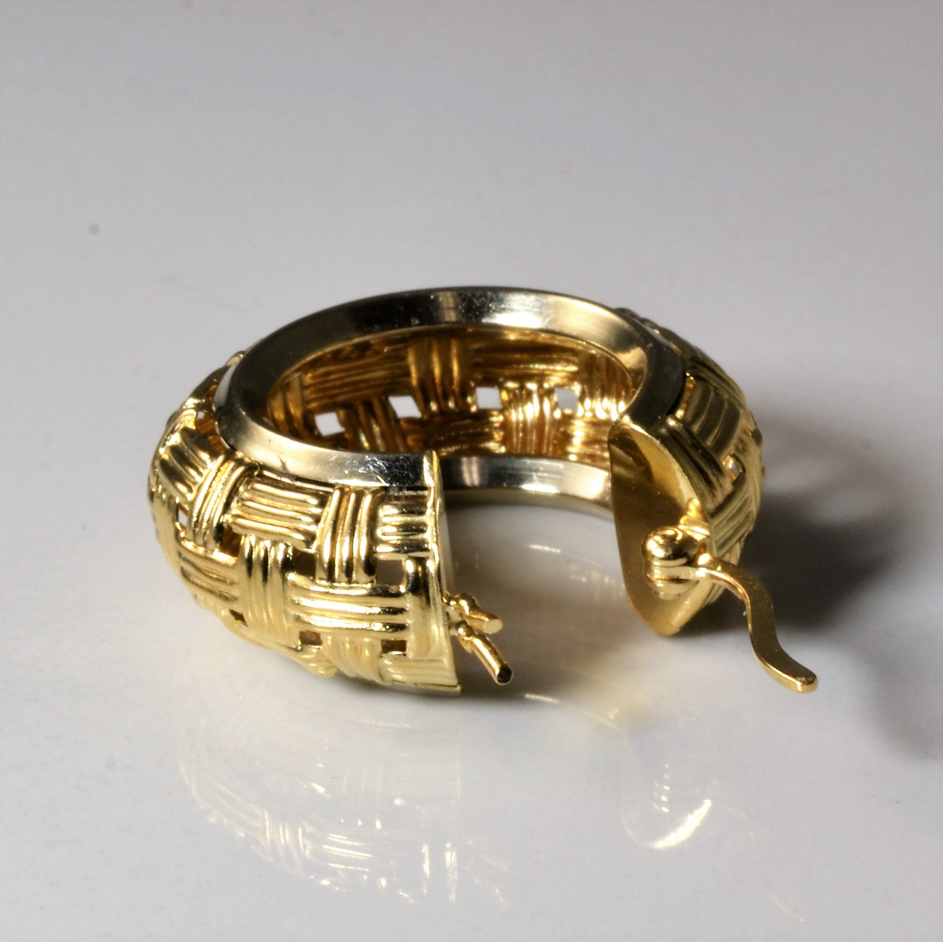Woven Gold Hoop Earrings |