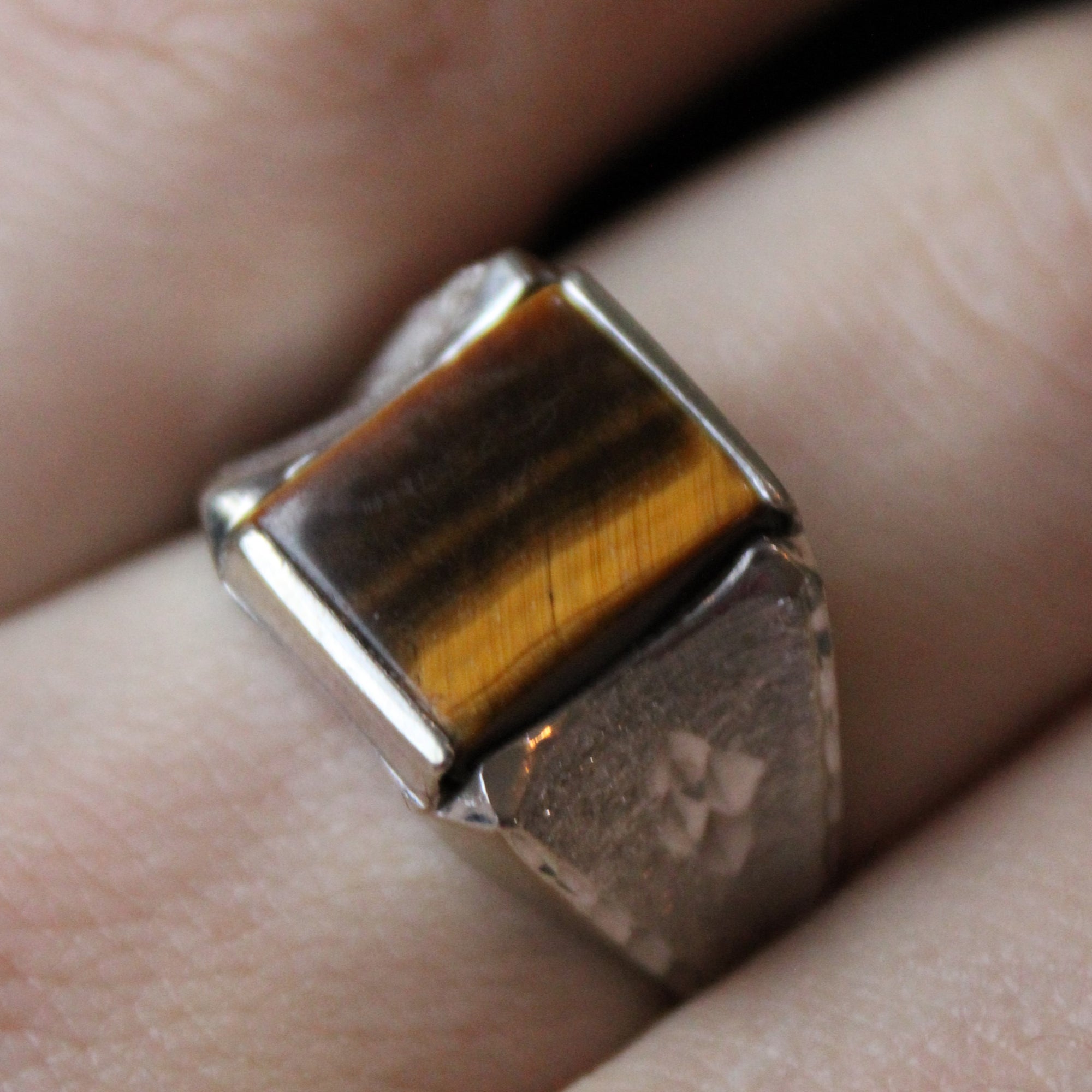 Tiger Eye Cocktail Ring | 2.10ct | SZ 9.5 |