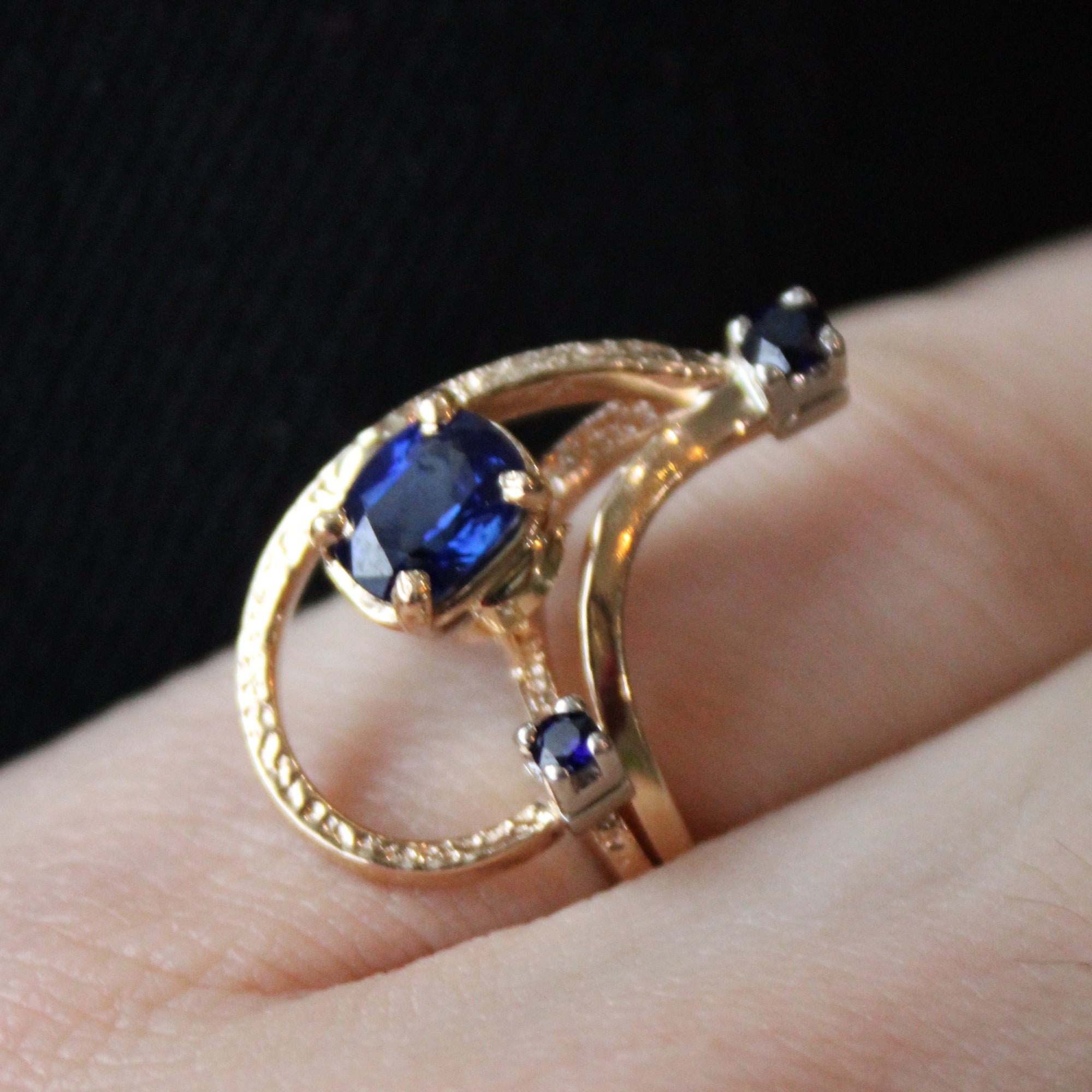 Sapphire Abstract Ring | 1.12ctw | SZ 6.75 |