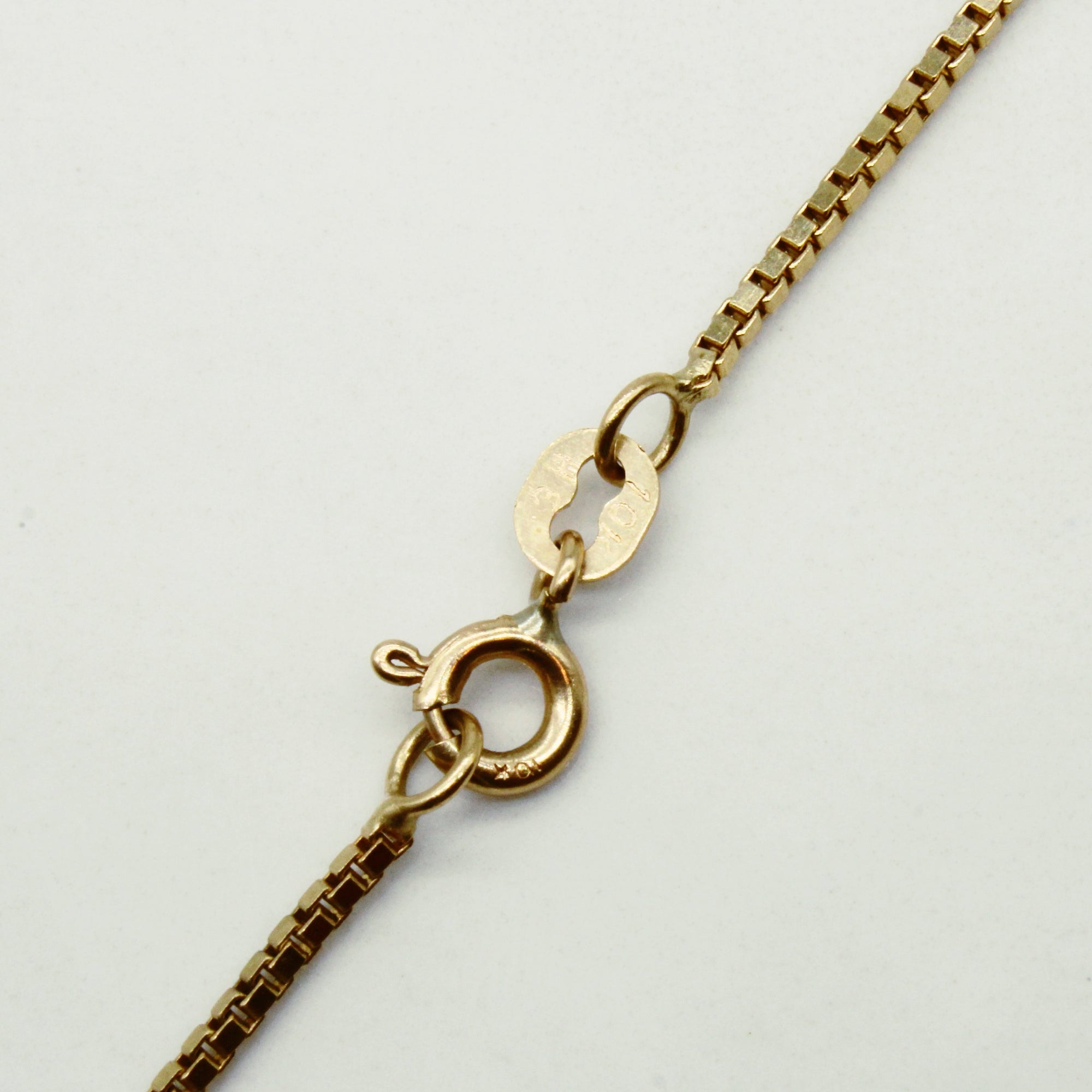 8k Yellow Gold Box Link Choker | 14