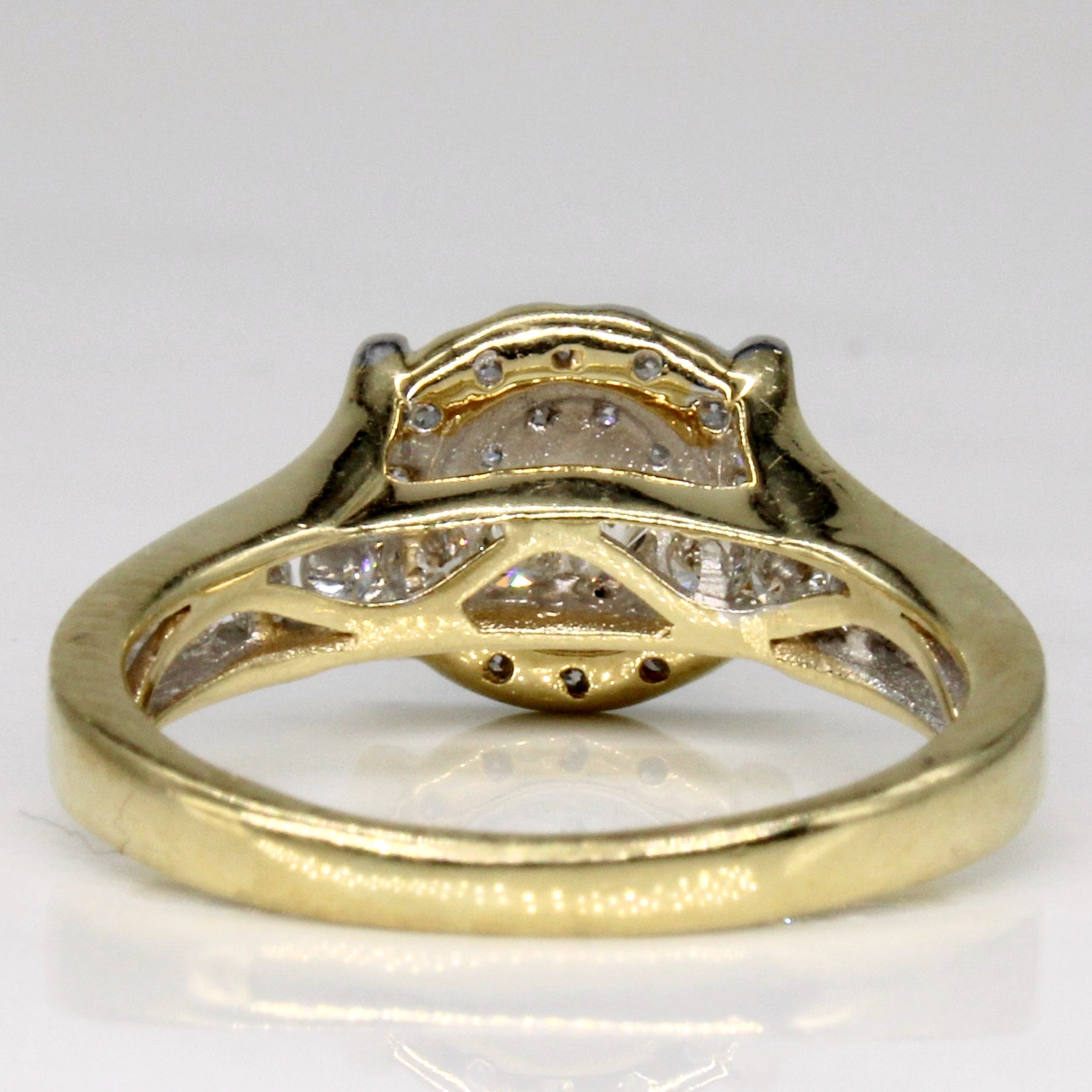 Cluster Set Diamond Engagement Ring | 0.65ctw | SZ 5 |